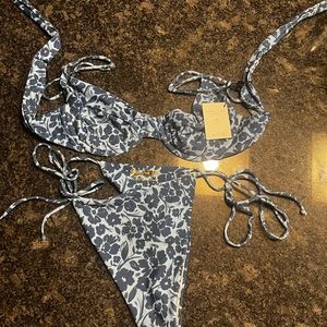 Skatie bikini NWT.